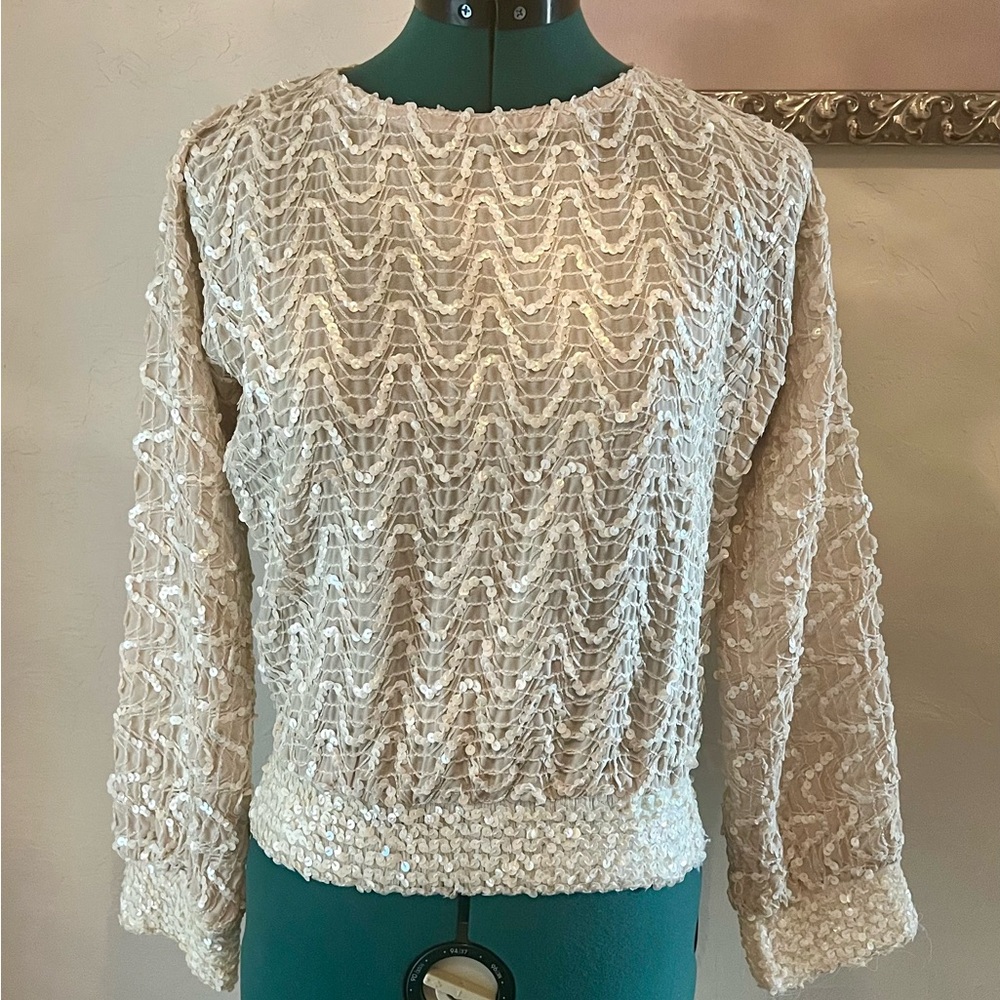 Caron Vintage Women’s Ivory Sequin Long Sleeve Top size 6